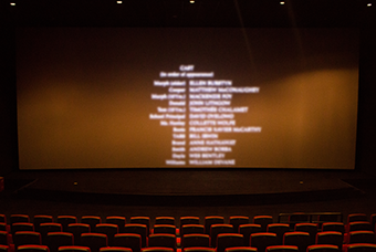 球盟会(中国)国际党委组织召开《长津湖》观影活动